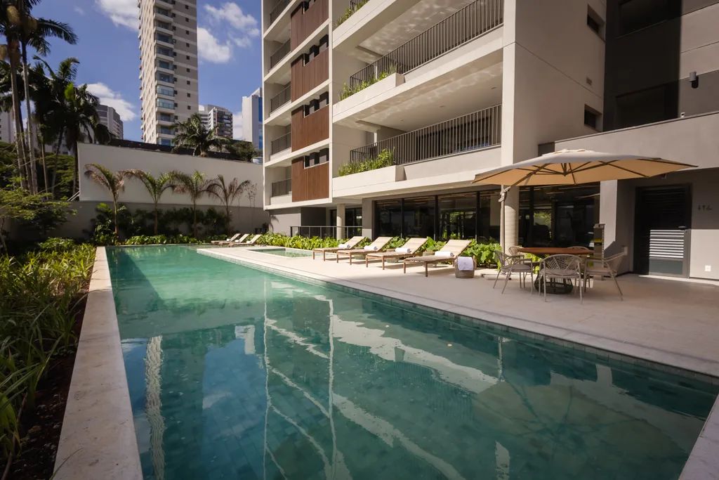 Baume Itaim: Piscina