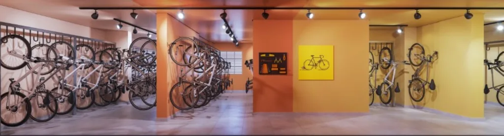 Composite Moema: Bicicletário