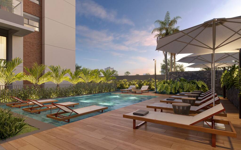 Edson 1400: Piscina