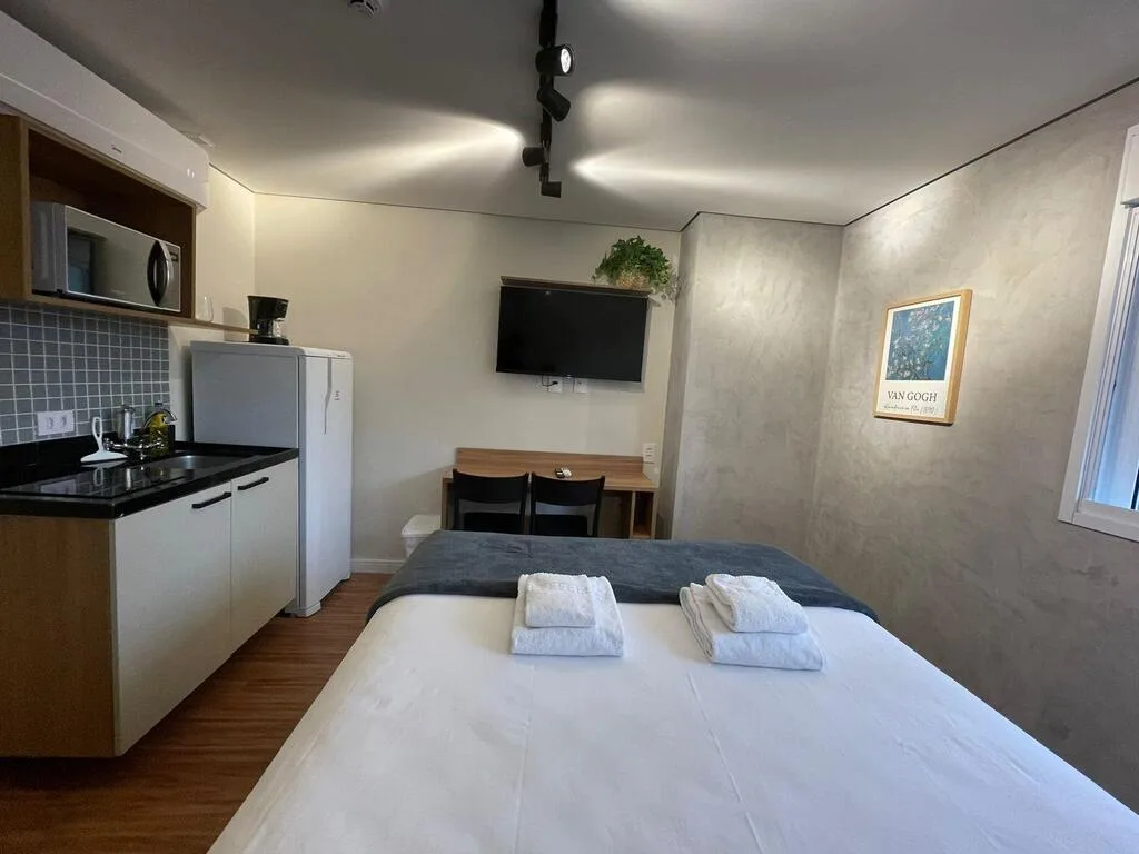Free Home: Living