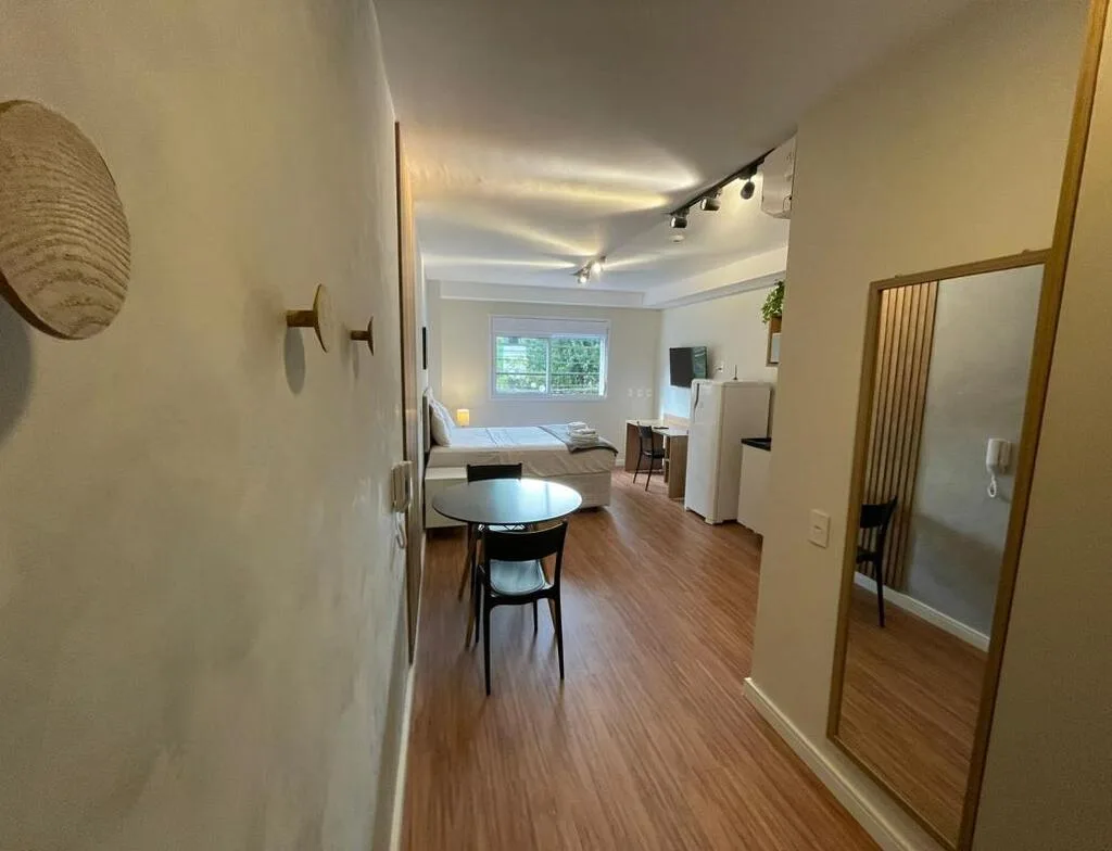 Free Home: Living