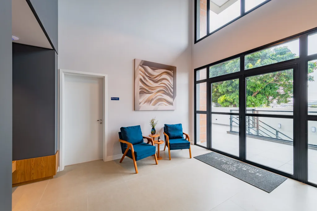 Horizonte Campestre: Hall