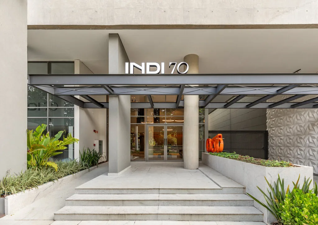 Indi 70: Portaria