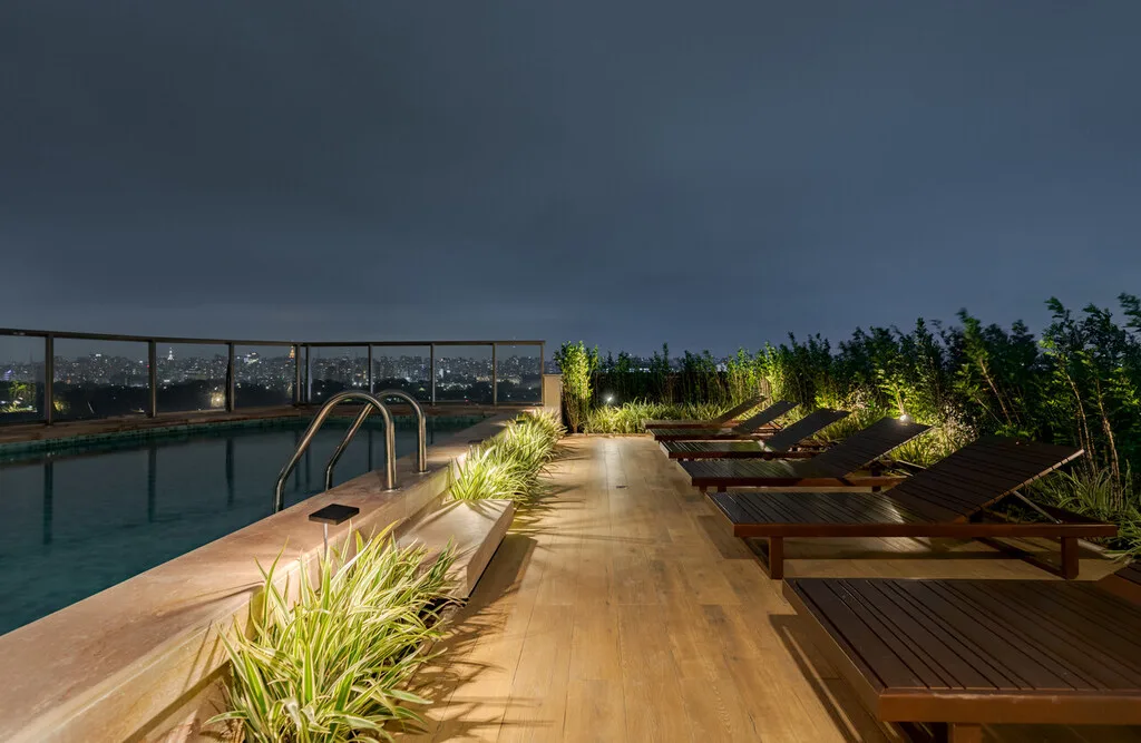 Indi 70: Piscina