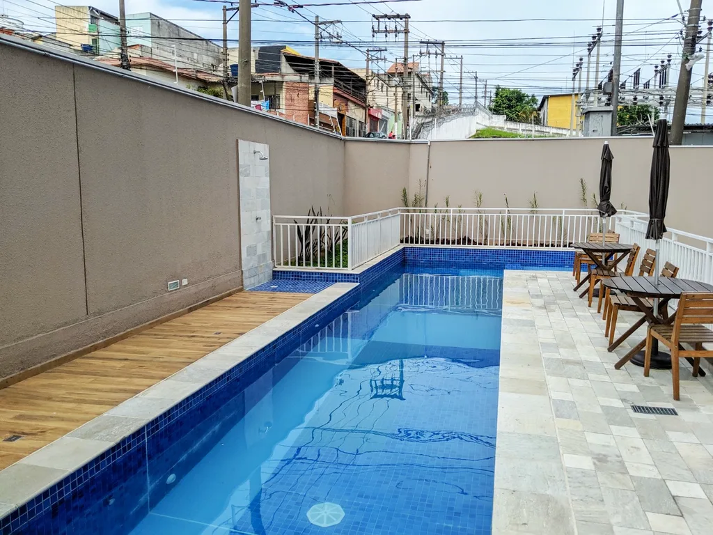 Mundi Mbigucci Fase 2: Piscina