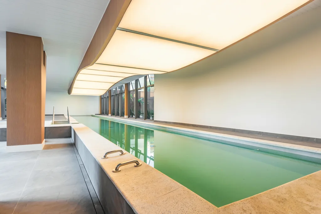 Palazzo Grimaldi: Piscina coberta