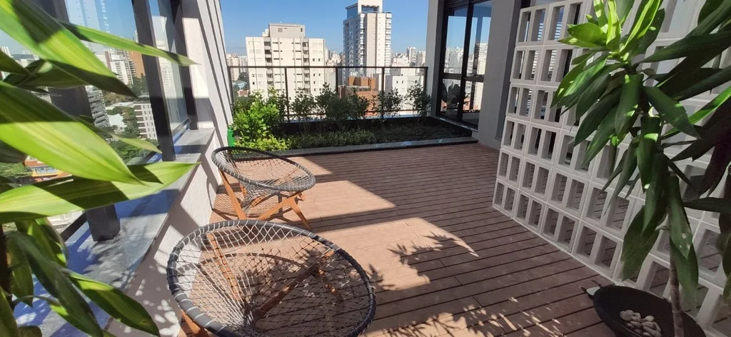 Practical Life Campo Belo II: Rooftop