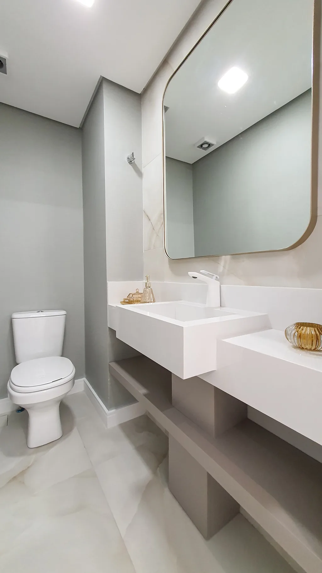 Residencial Villa Antinori: Banheiro