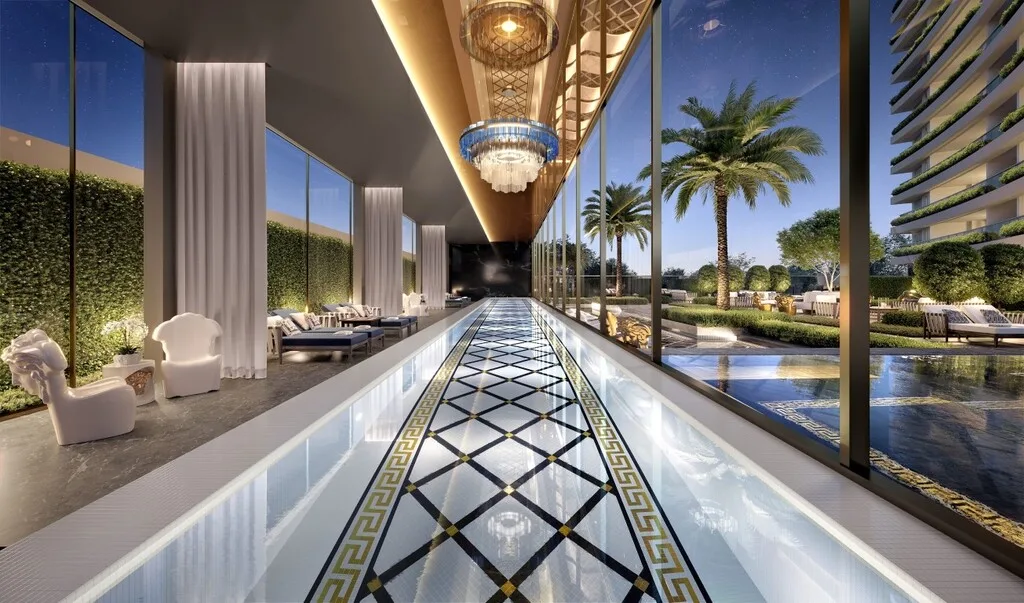 Villa Milano Lifestyle by Versace Home: Piscina coberta